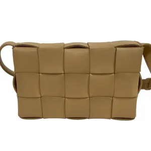 BOTTEGAVENETA Shoulder Bag leather beige INTRECCIATO Cassette