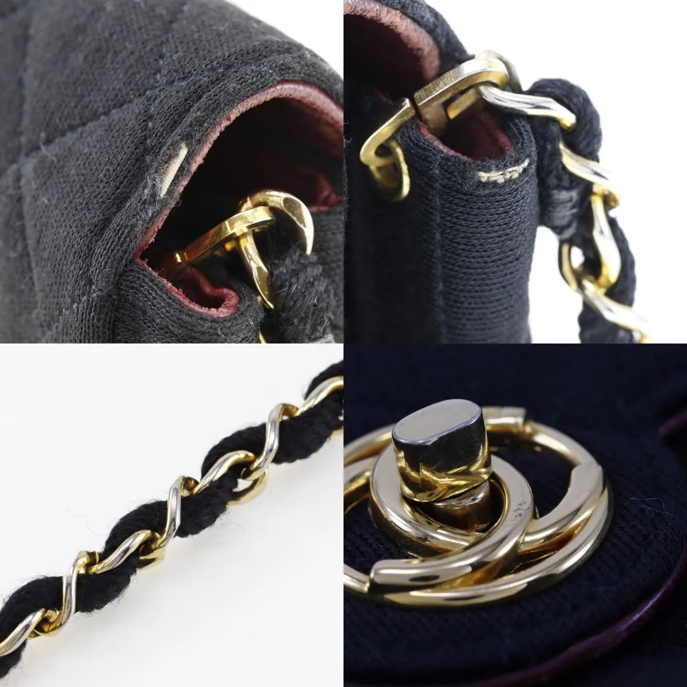 CHANEL Shoulder Bag