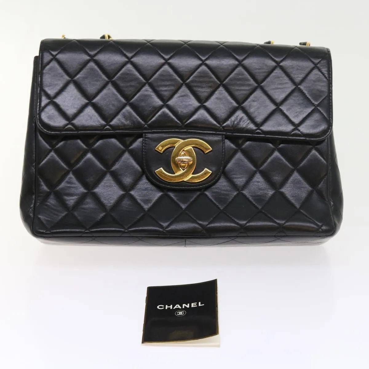 CHANEL Shoulder Bag