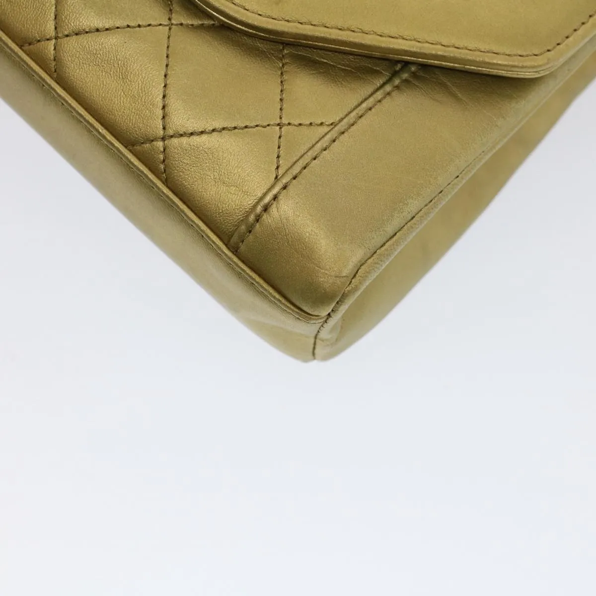 CHANEL Shoulder Bag