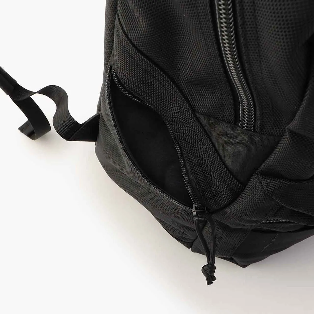 DELTA ALPHA PACK M SQD ( MADE IN USA  )