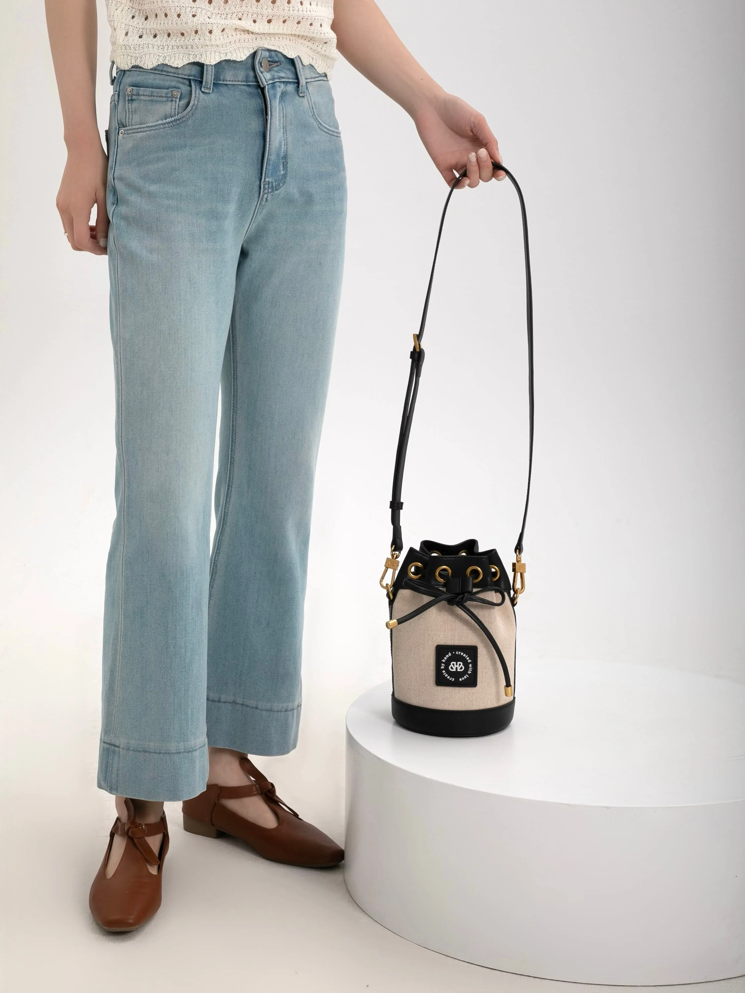 Deron Collection BLACK