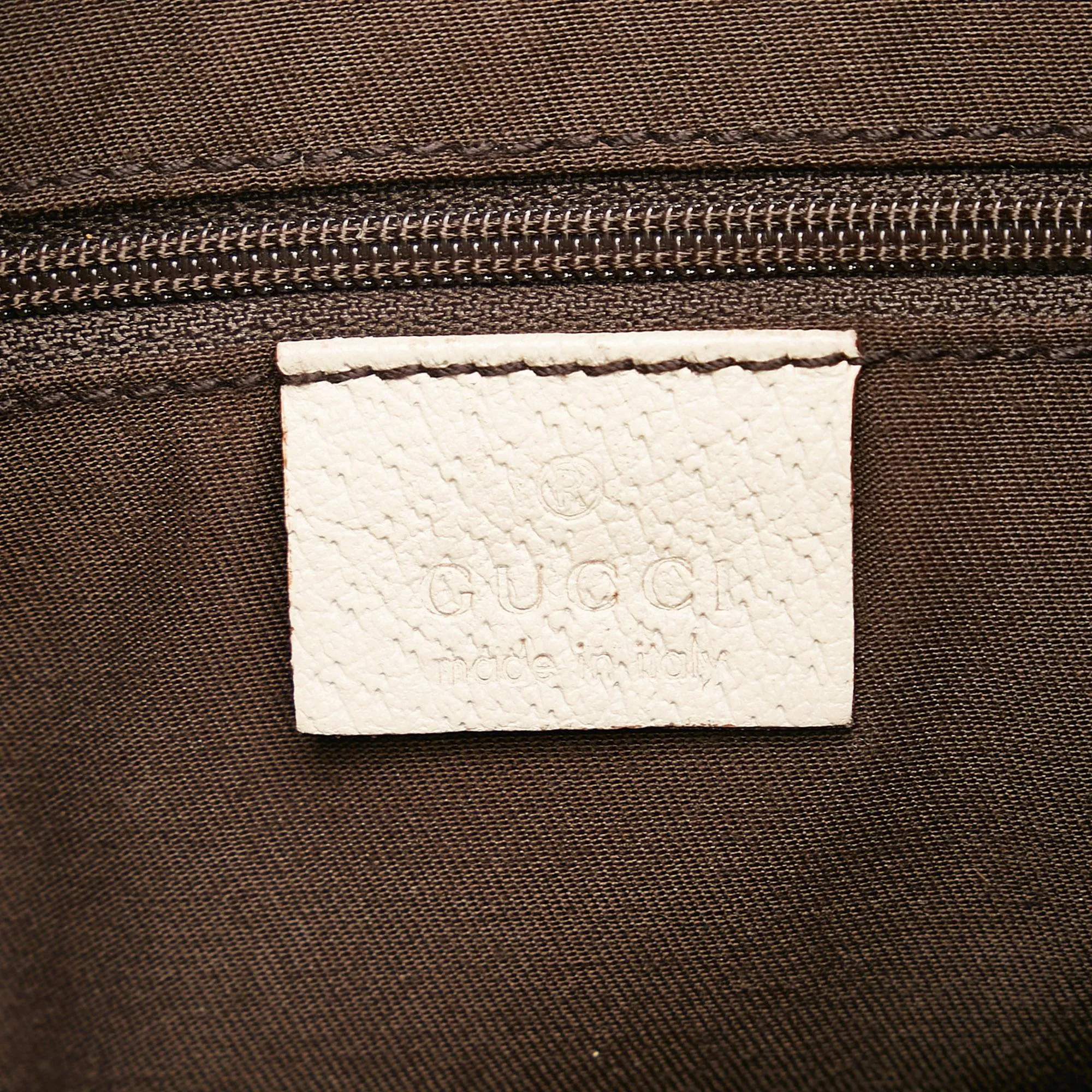 Gucci GG Canvas Abbey D-Ring Shoulder Bag (SHG-37903)