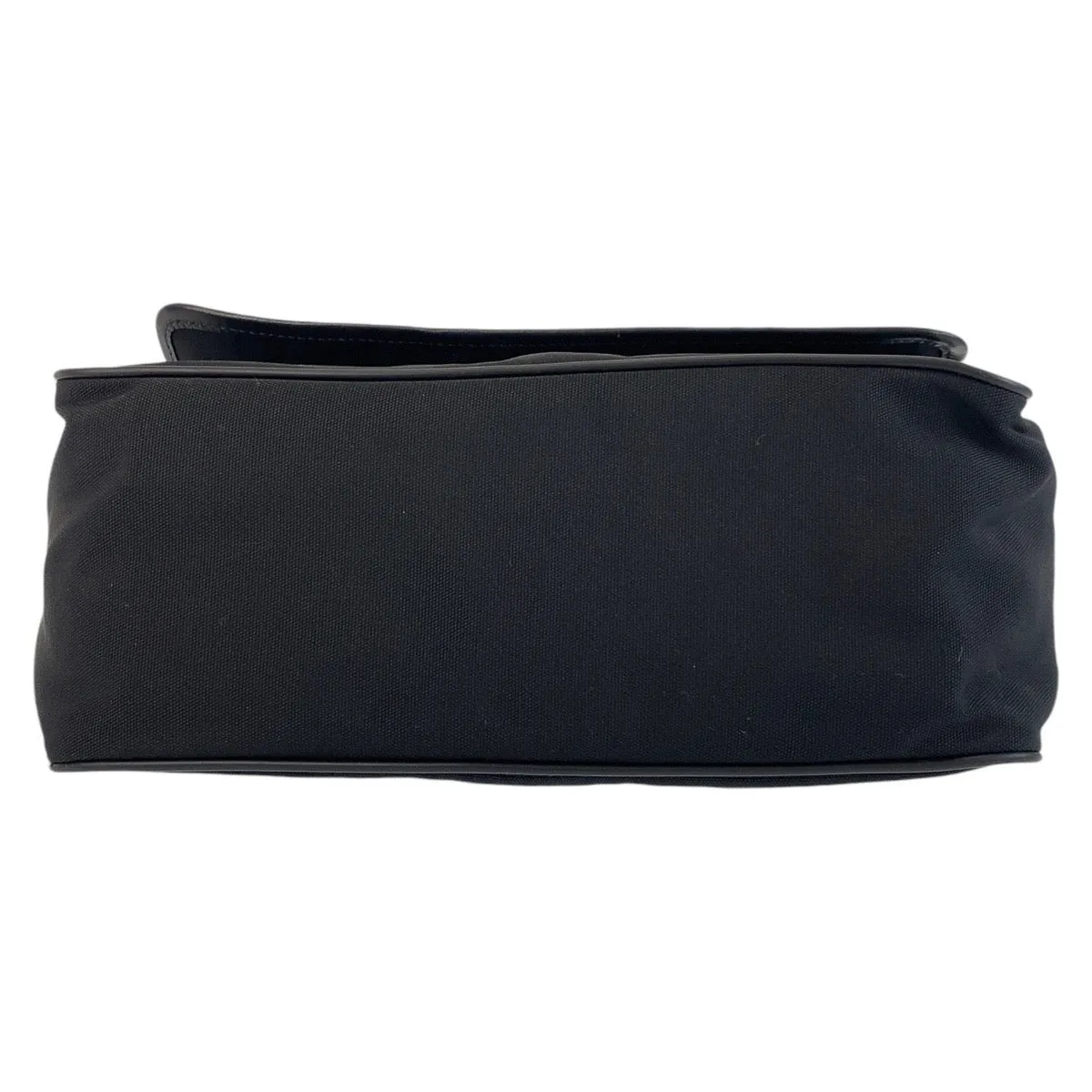 GUCCI Shoulder Bag 28562 Nylon, Leather Black SilverMetal Crossbody Shoulder Bag Messenger Bag Women Used