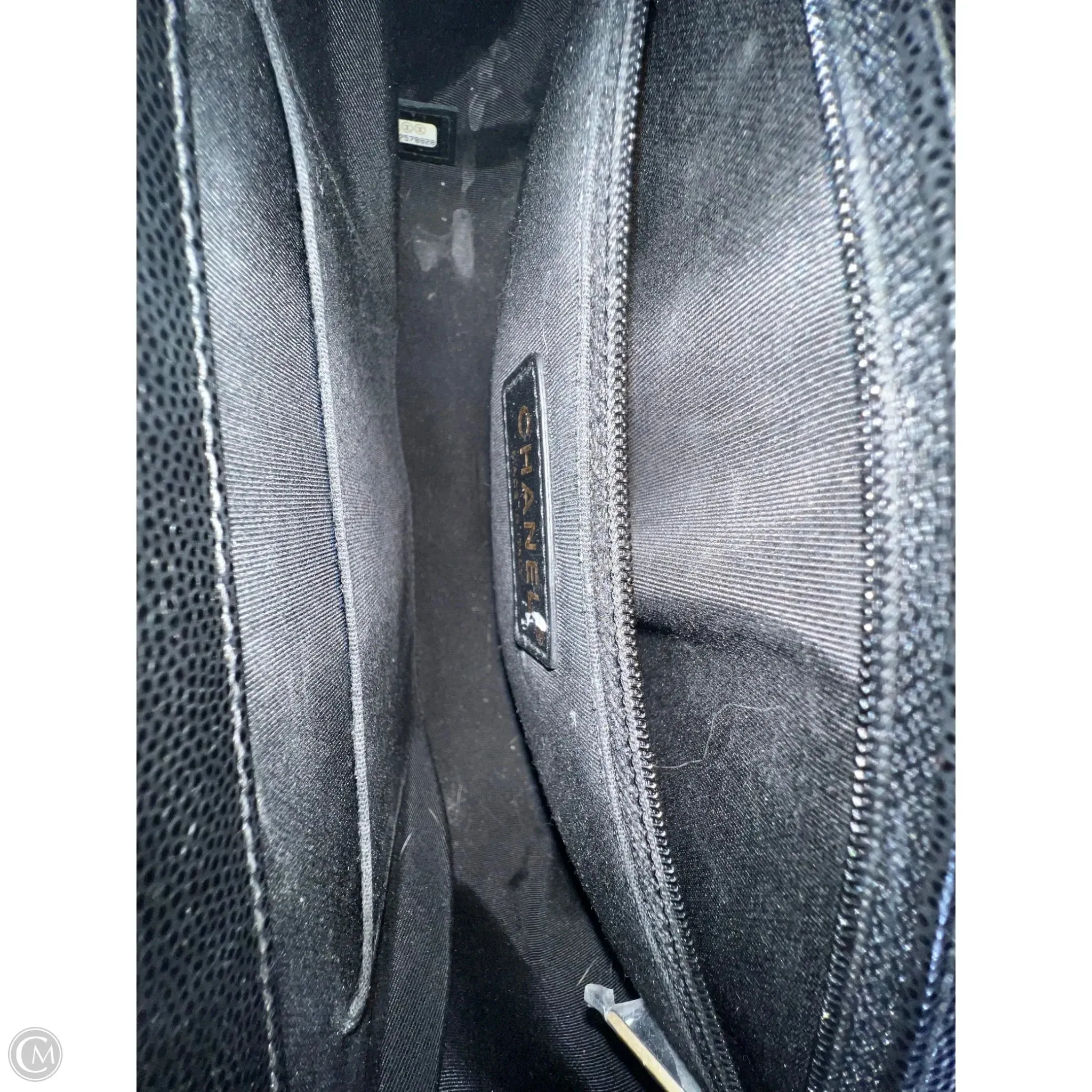 Handbag Luxury Designer By Chanel, Size: Medium