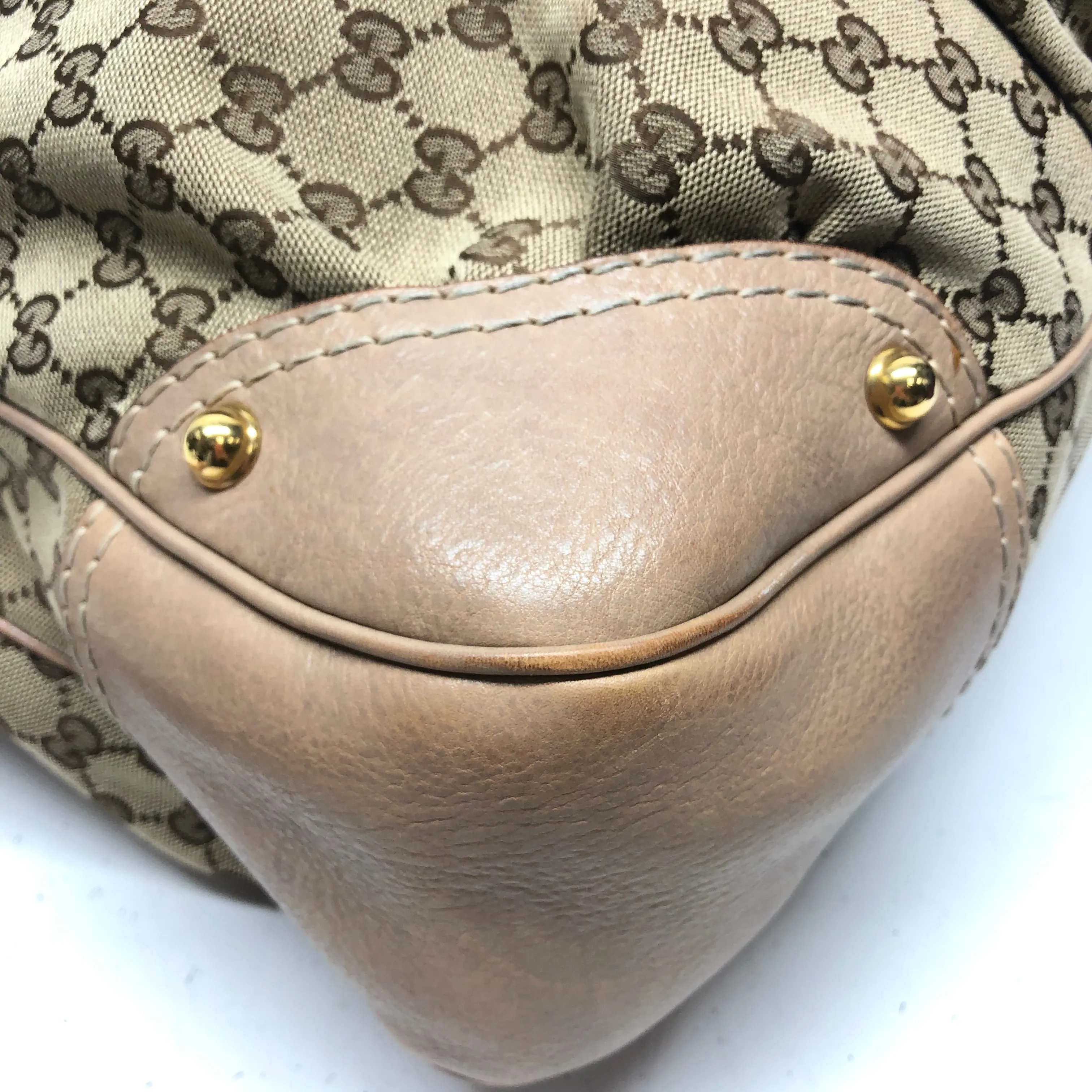 Handbag Luxury Designer By Gucci, Size: Large