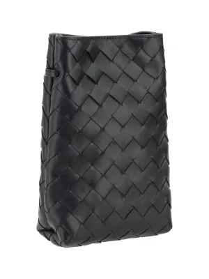 iconic intreccio shoulder bag