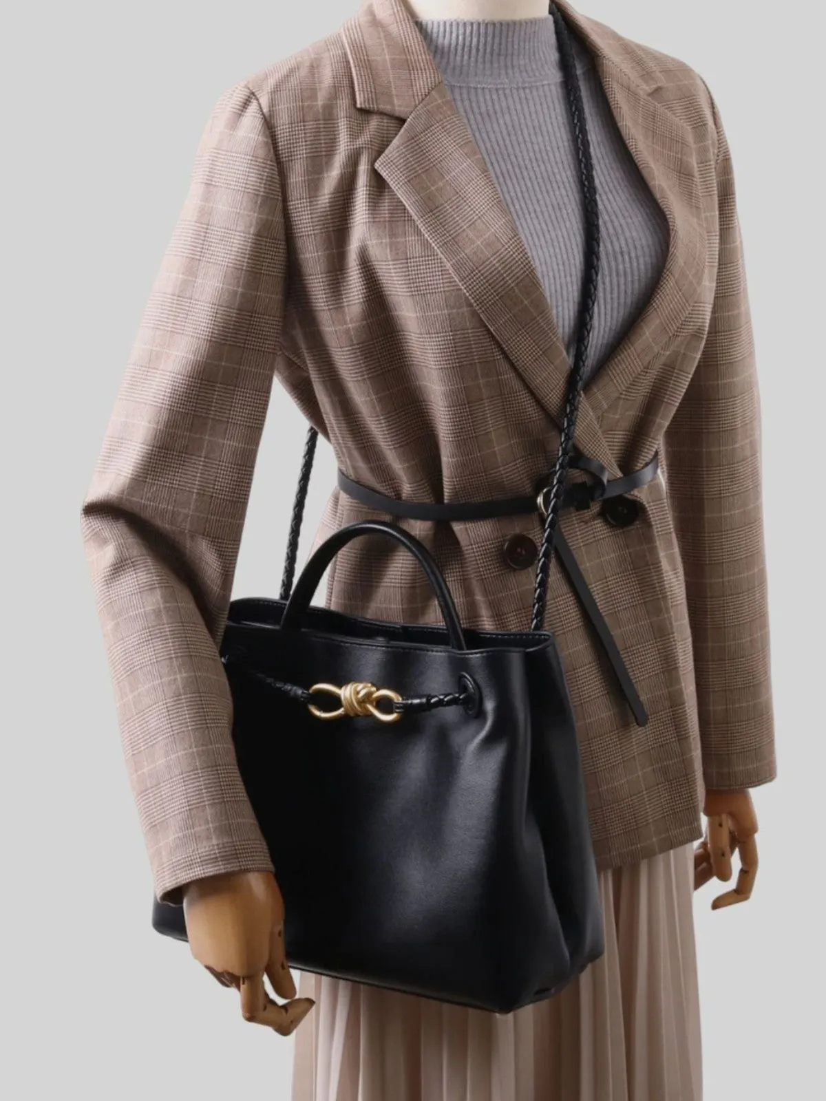 Large Luxury Soft Leather Tote Bag, Aesthetic Handbag With Gold Knot Buckle, Daily Fashion Designer Bag, Crossbody & Shoulder Style