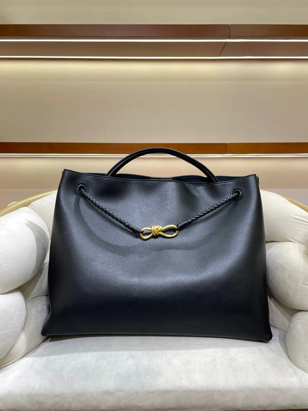 Large Luxury Soft Leather Tote Bag, Aesthetic Handbag With Gold Knot Buckle, Daily Fashion Designer Bag, Crossbody & Shoulder Style