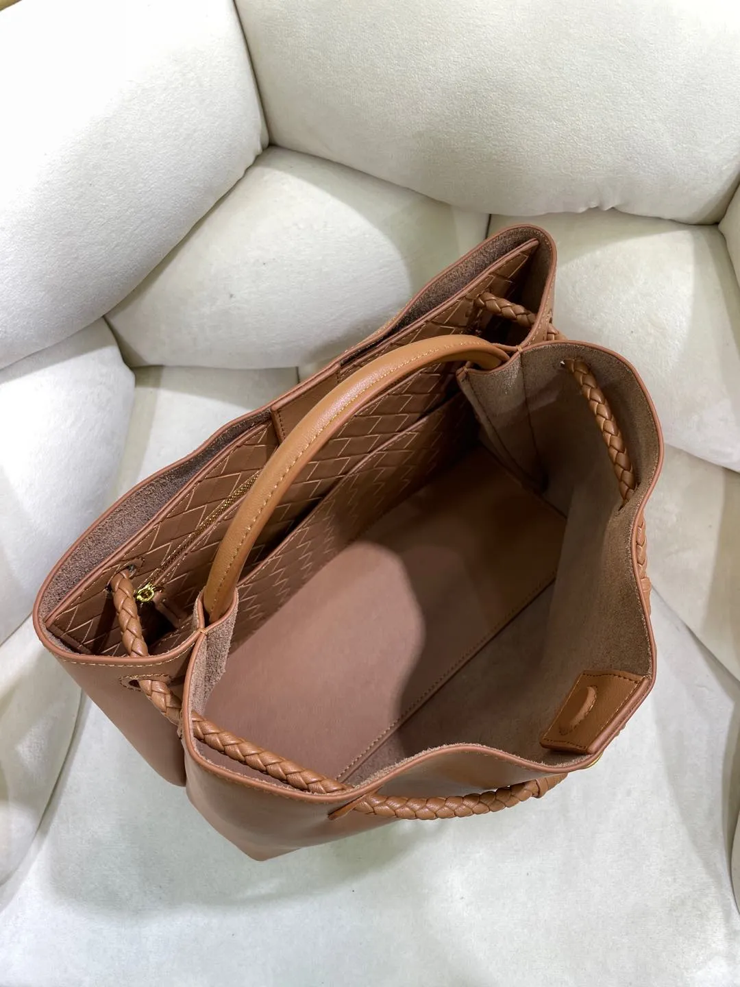 Large Luxury Soft Leather Tote Bag, Aesthetic Handbag With Gold Knot Buckle, Daily Fashion Designer Bag, Crossbody & Shoulder Style