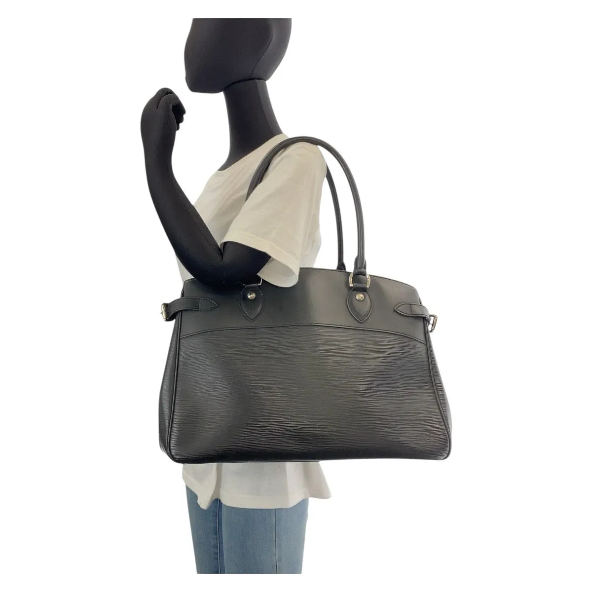 LOUIS VUITTON Shoulder Bag M59252 leather black Epi Passy GM