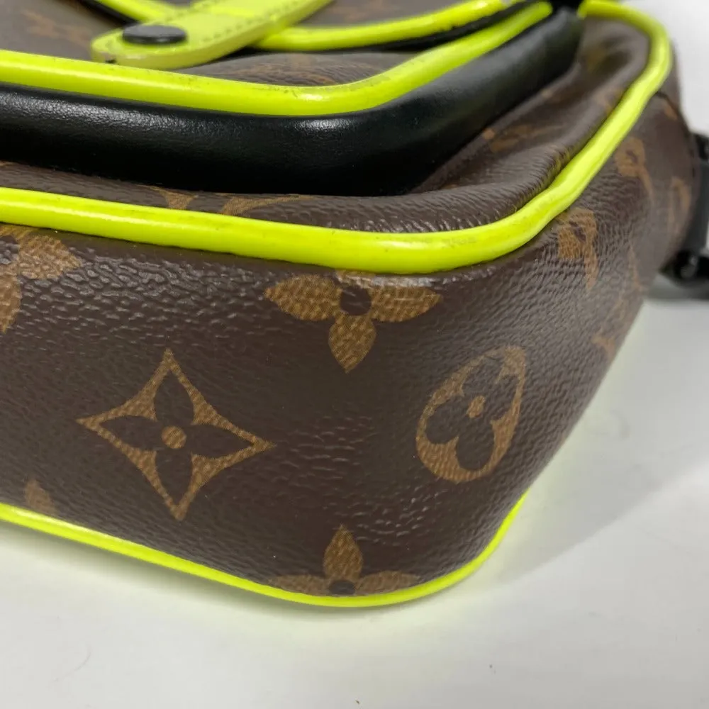 LOUIS VUITTON Shoulder Bag M80793 Monogram canvas Brown Monogram macacer Christopher Wearable Wallet