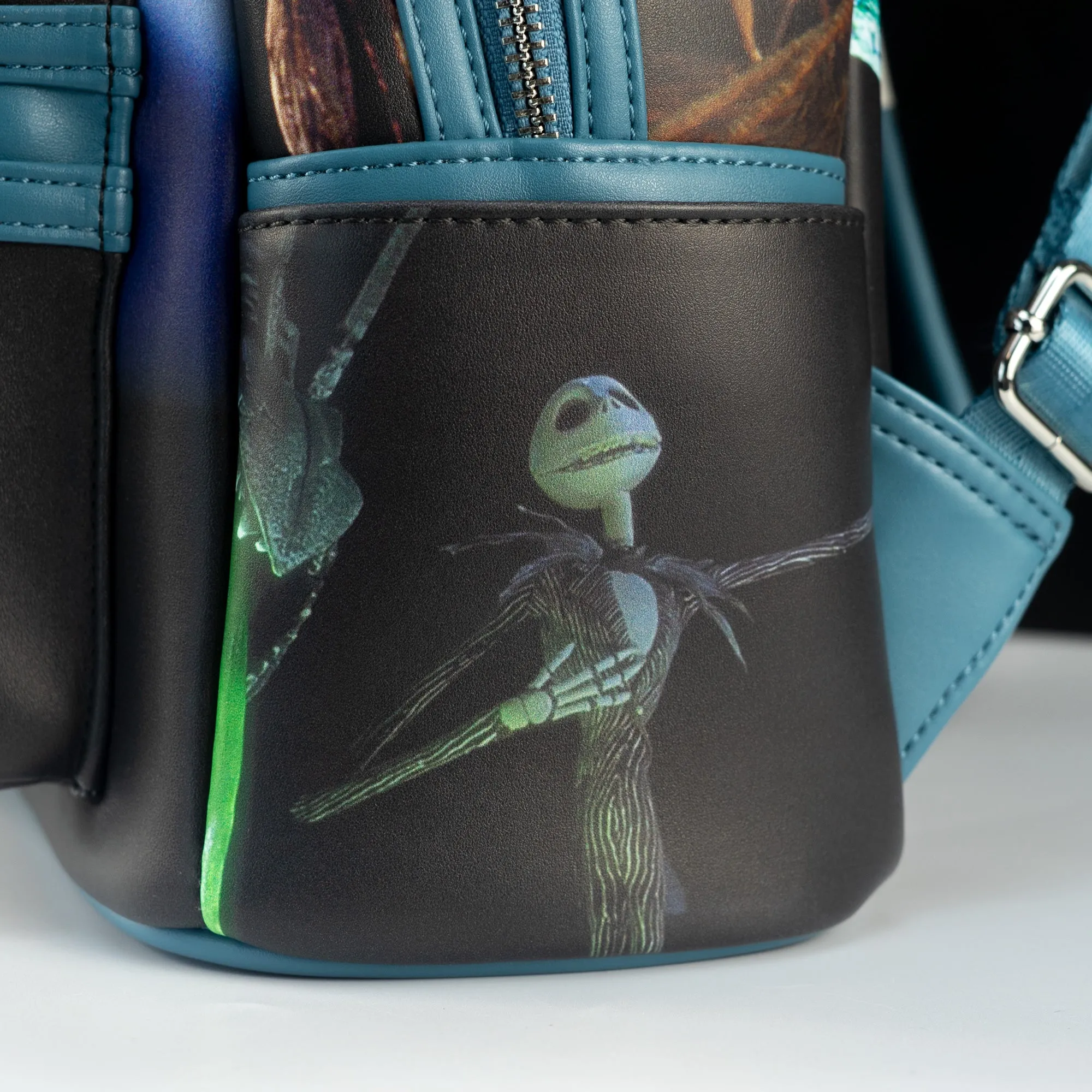 Loungefly The Nightmare Before Christmas Final Frame Backpack