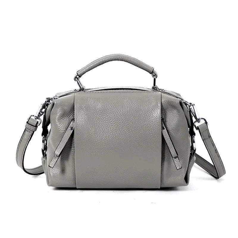Opulent Elegance: Genuine Leather Women's Tote bag