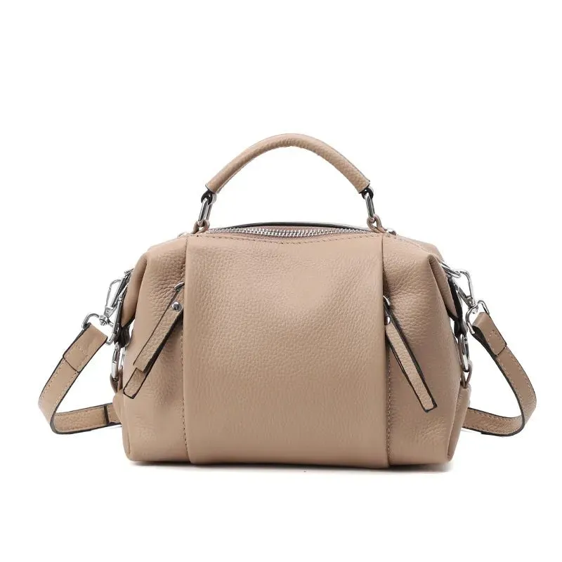 Opulent Elegance: Genuine Leather Women's Tote bag