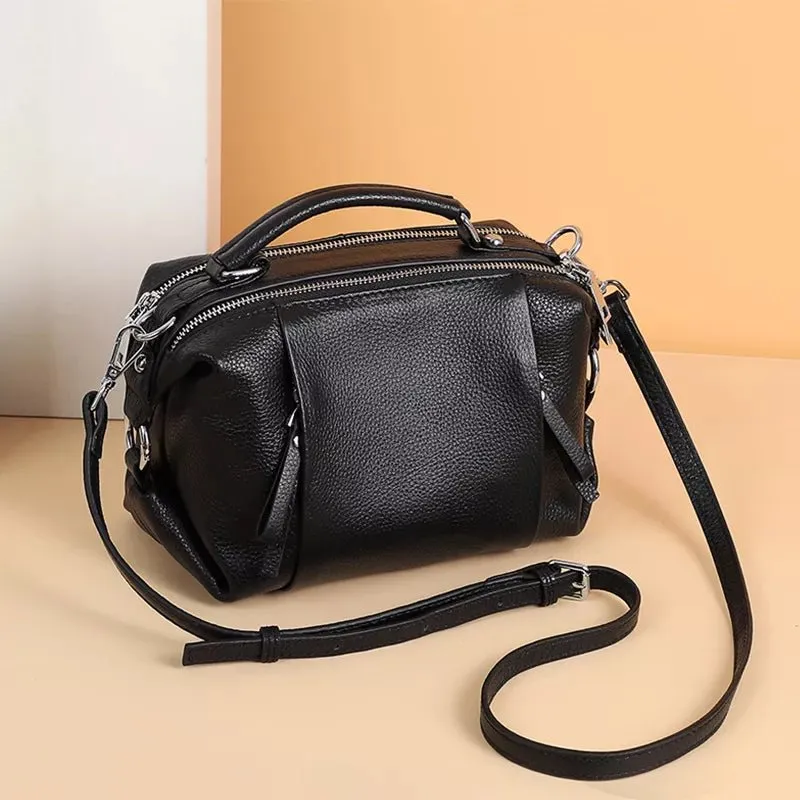Opulent Elegance: Genuine Leather Women's Tote bag