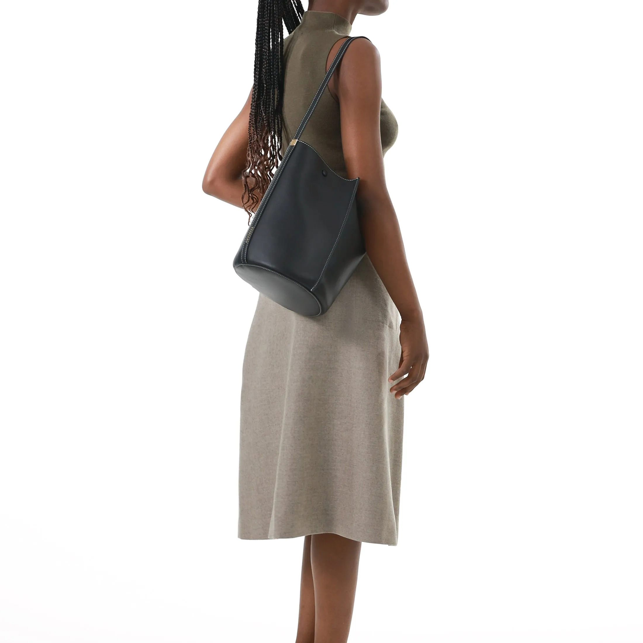ORUKAMI Flat Hook Convertible Bucket Tote - Black