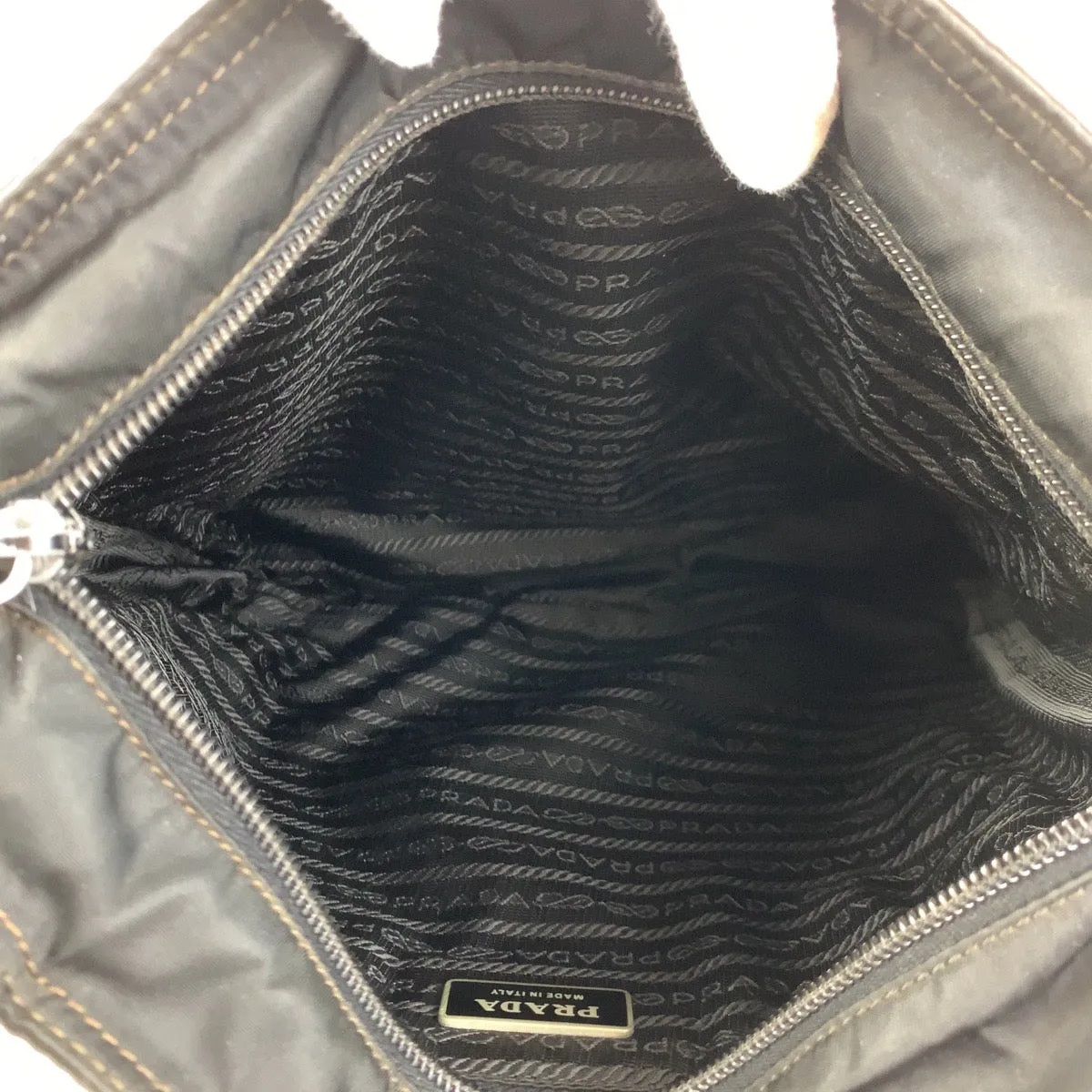 PRADA Shoulder Bag Nylon Black SilverMetal Crossbody Shoulder Bag Messenger Bag Triangle With logo Test mens Used