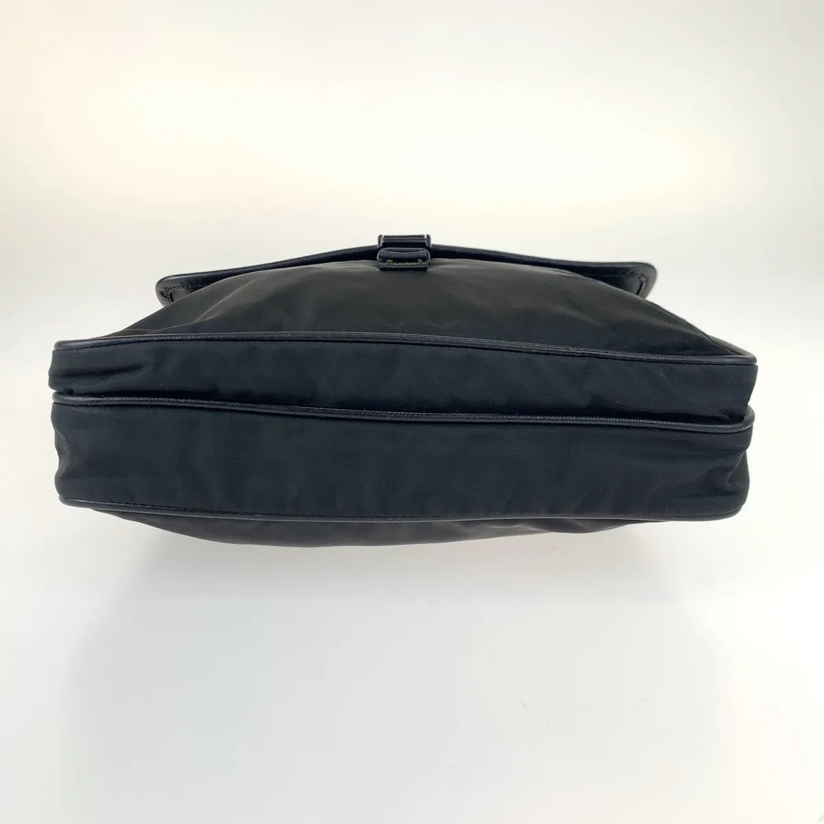 PRADA Shoulder Bag Nylon Black SilverMetal Crossbody Shoulder Bag Messenger Bag Triangle With logo Test mens Used