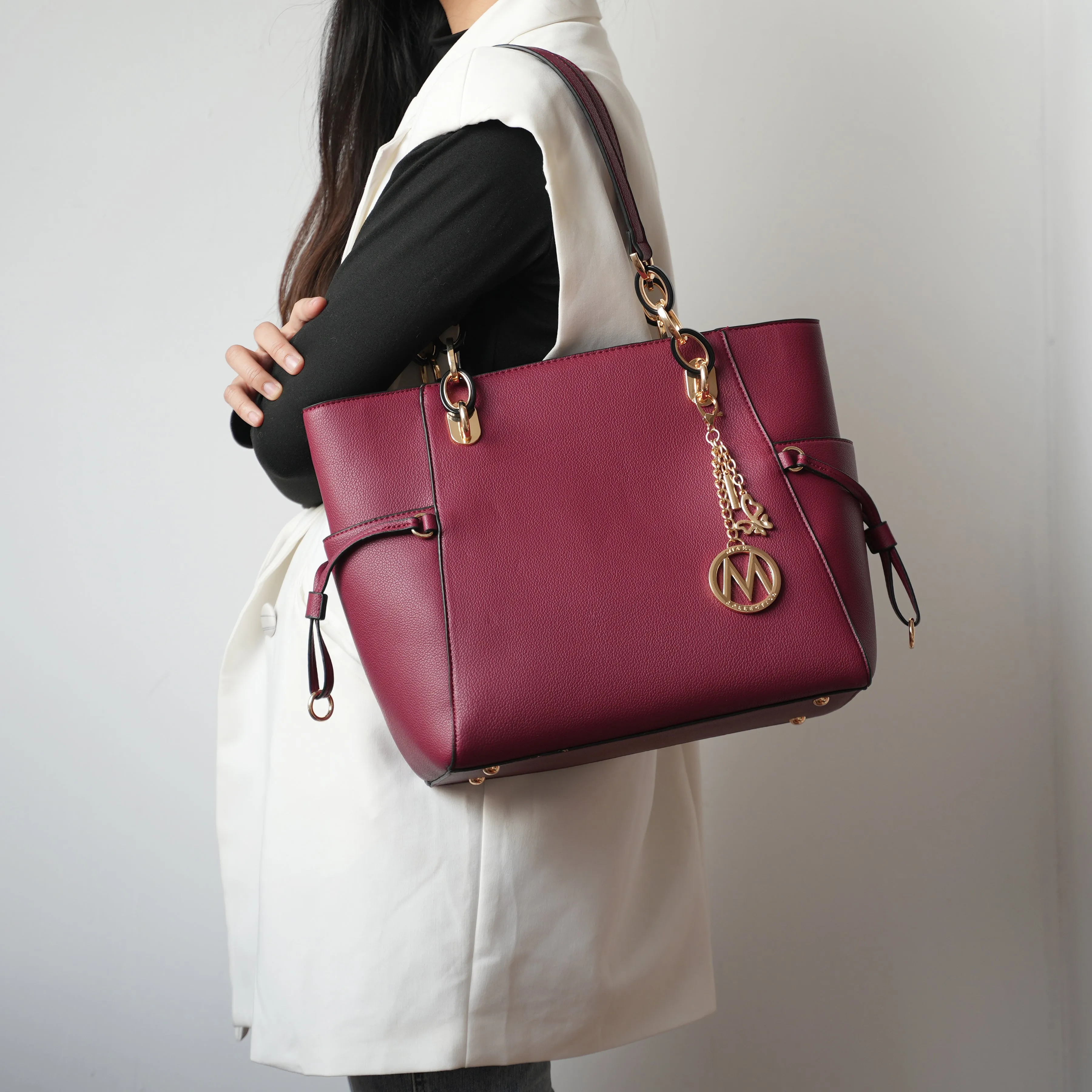 Yale Tote Bag with Matching Wallet
